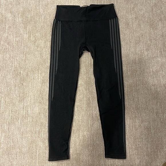 Fabletics Black Ribbed Leggings - Picture 3 of 5